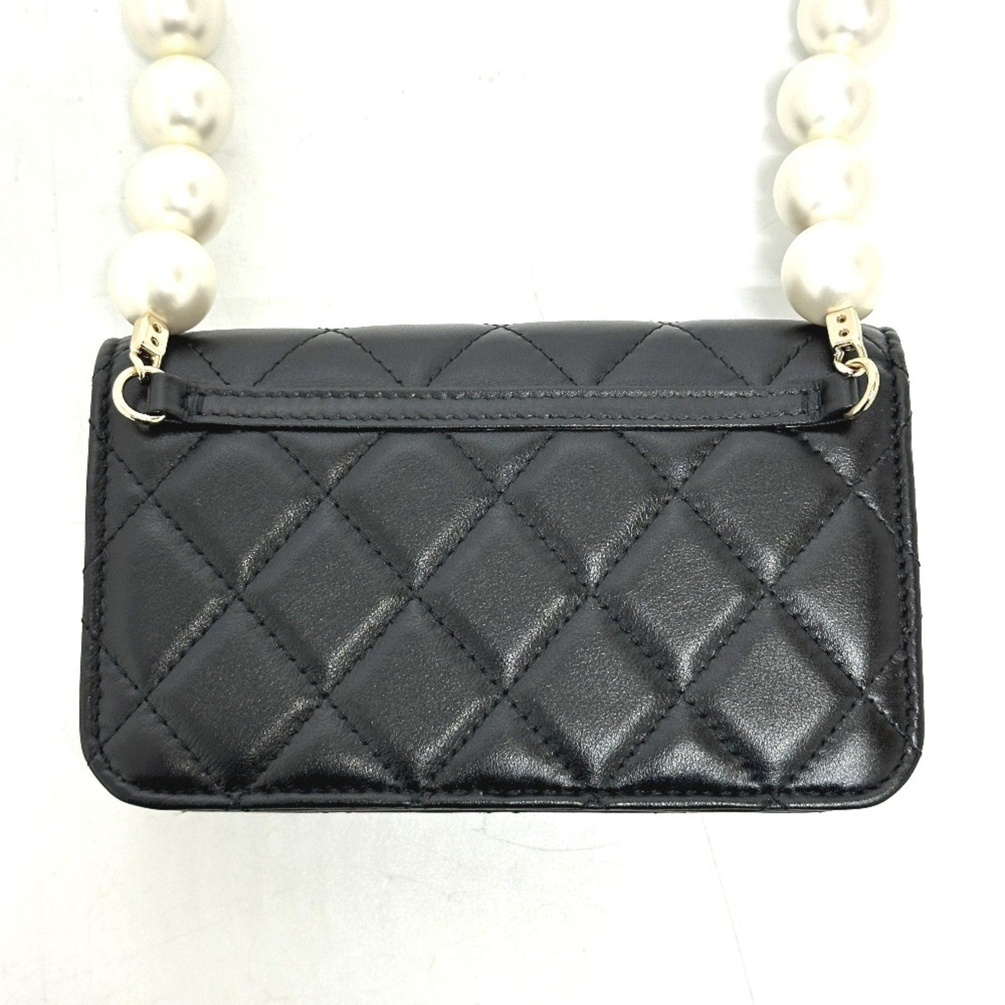 Chanel Black Leather Shoulder Bag ()