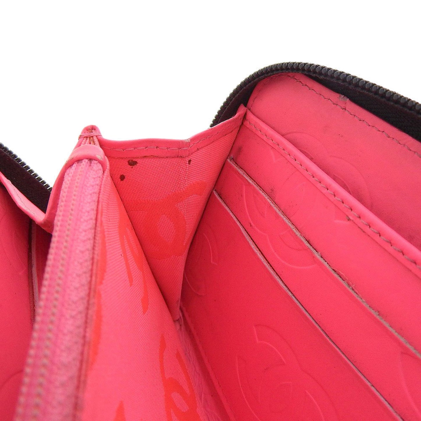 Chanel Black Leather Long Wallet (Bi-Fold) ()