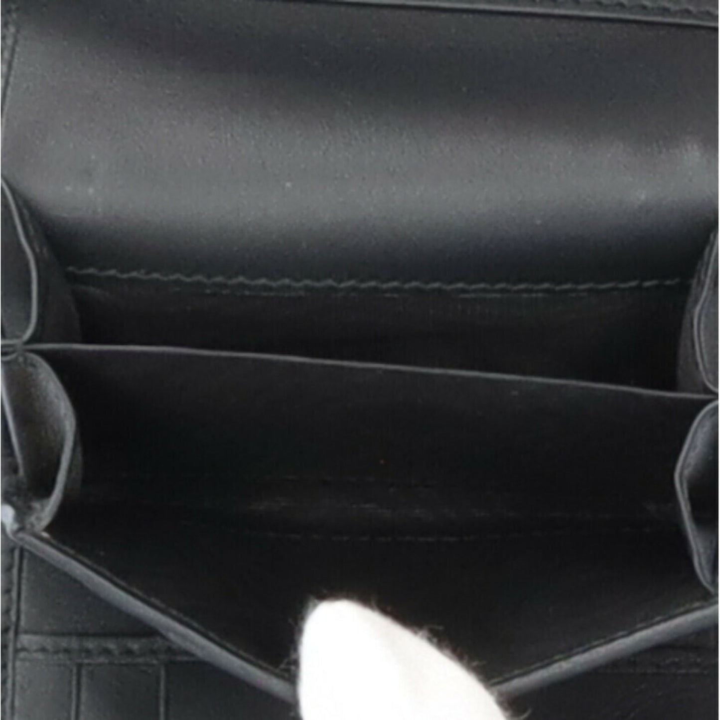 Gucci Black Leather Wallet (Tri-Fold) ()