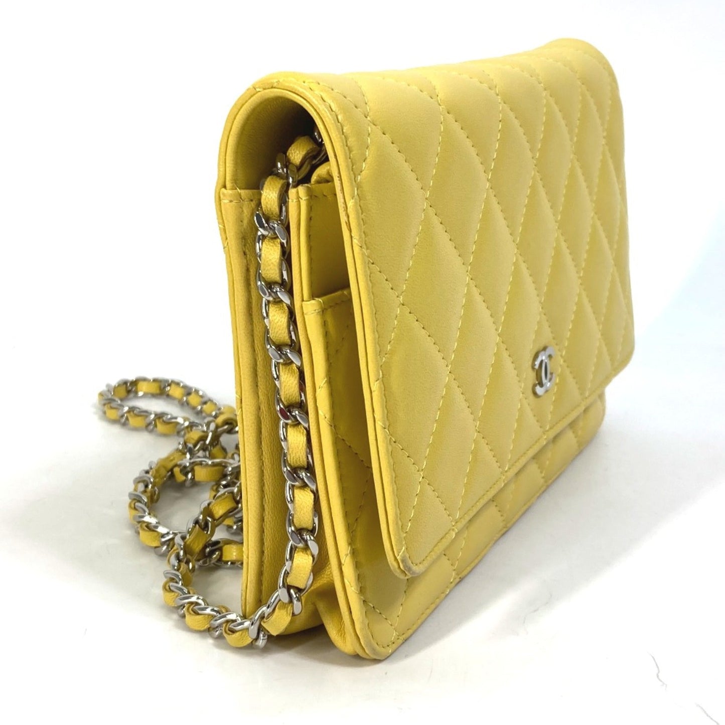 Chanel Yellow Leather Shoulder Bag ()