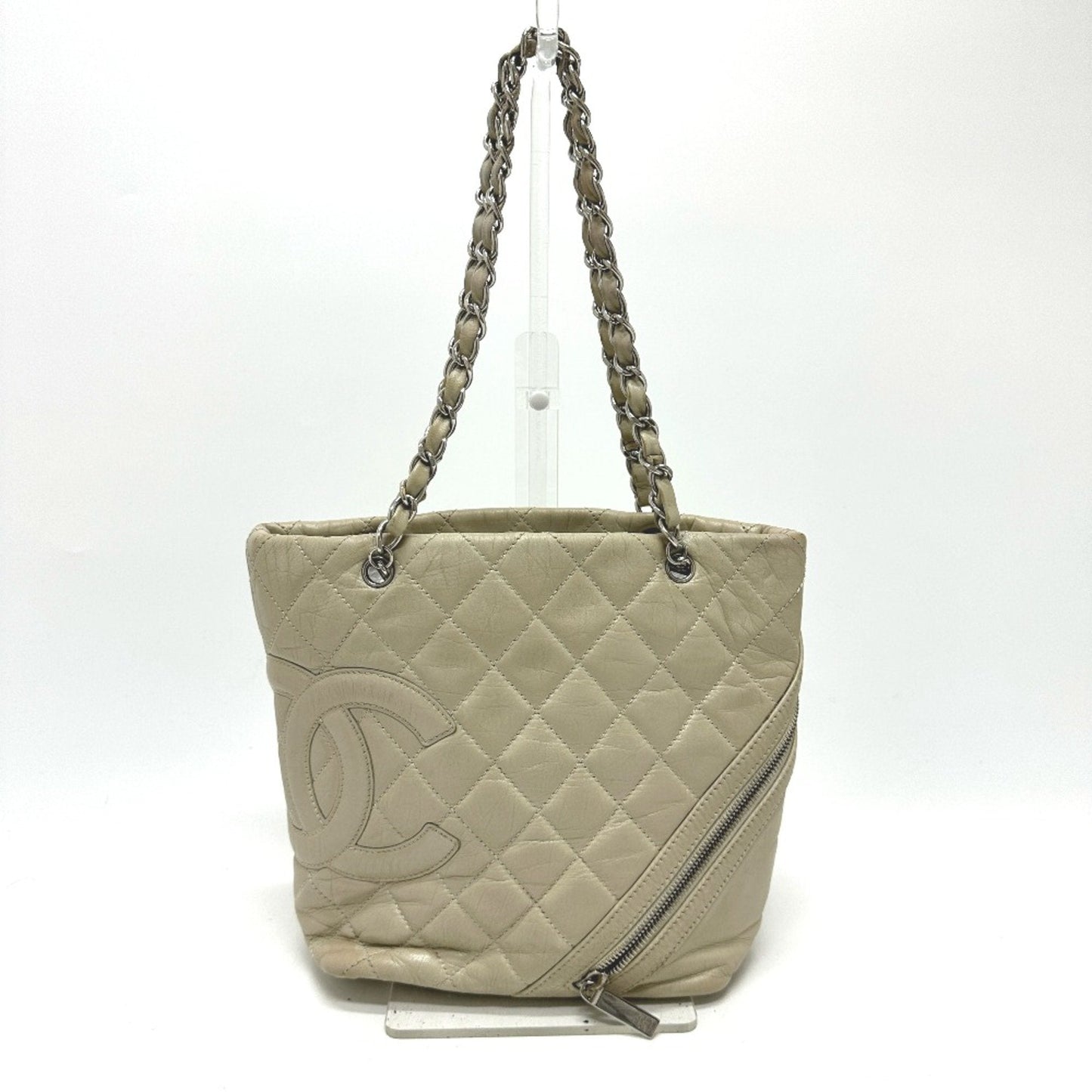 Chanel White Leather Shoulder Bag ()