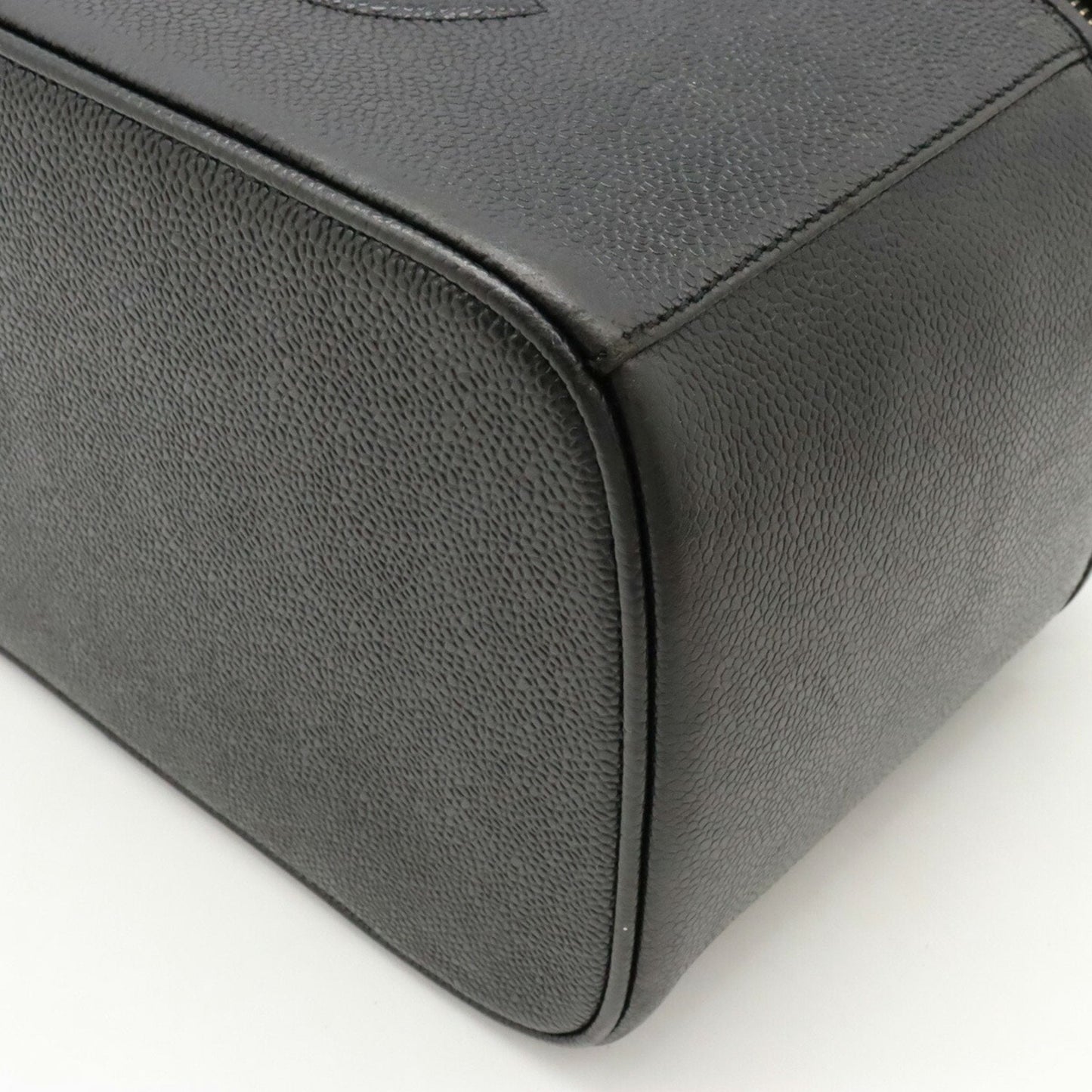 Chanel Caviar Skin Black Caviar Leather Handbag Pouch Shoulder Bag Vanity Bag ()