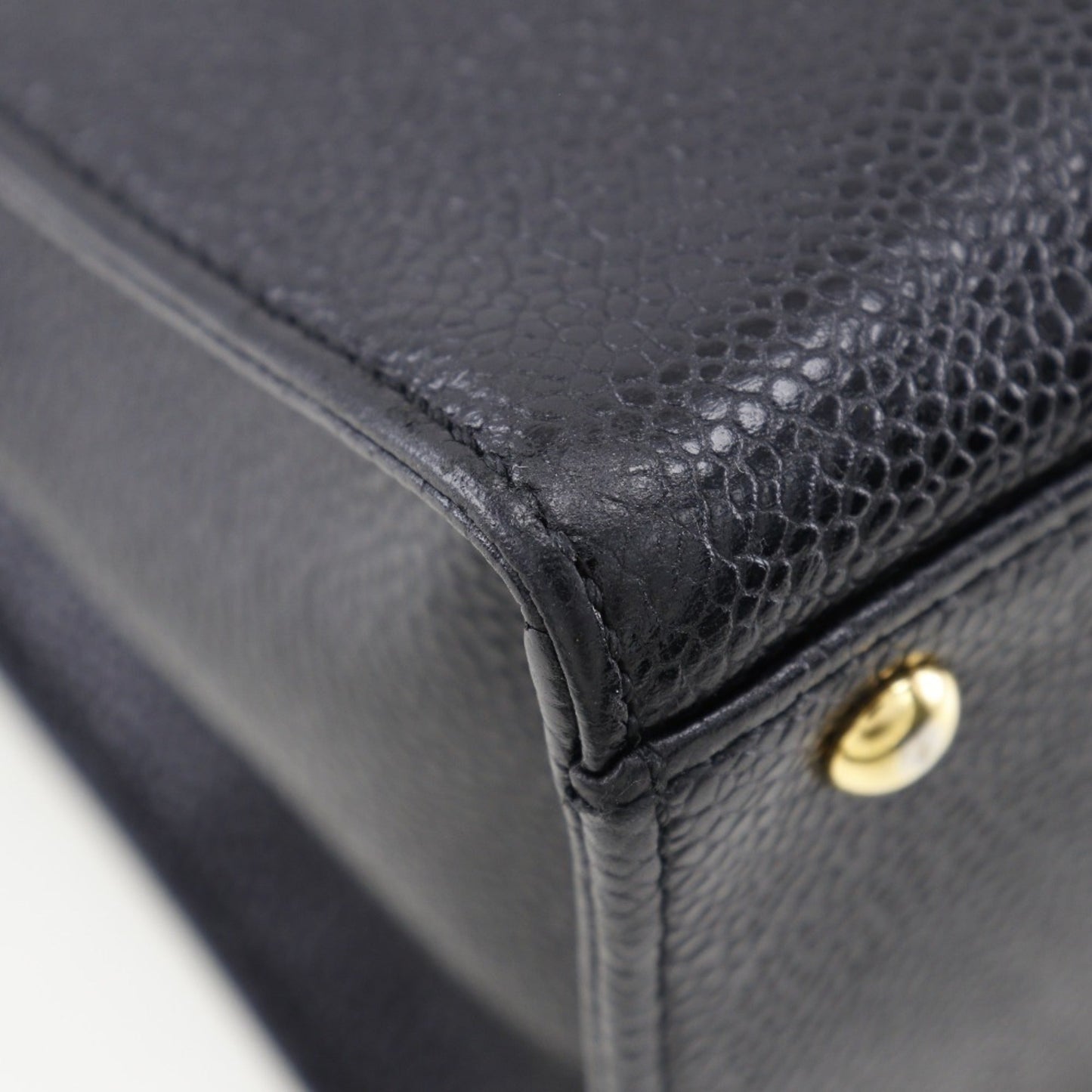 Chanel Black Caviar Leather Handbag ()