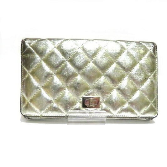 Chanel Silver Leather Long Wallet (Bi-Fold) ()