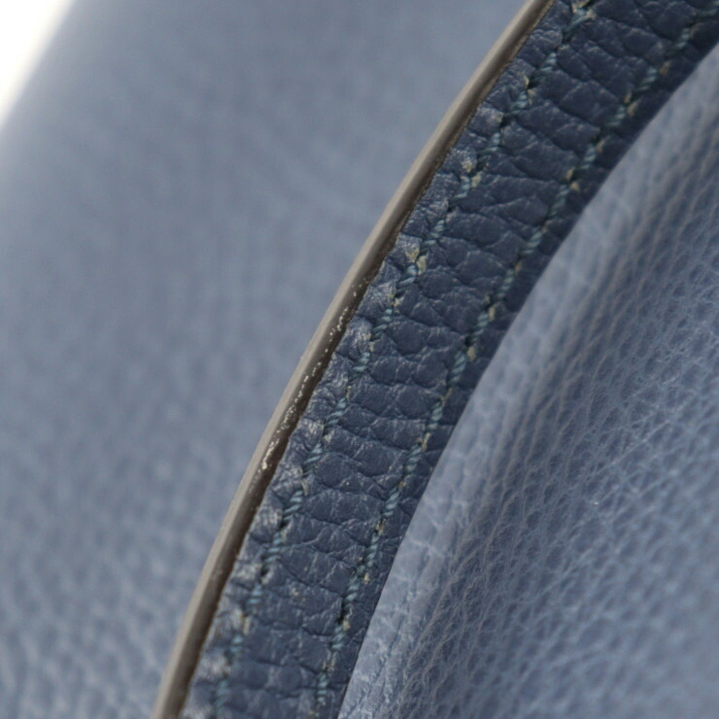 Gucci Blue Leather Handbag ()