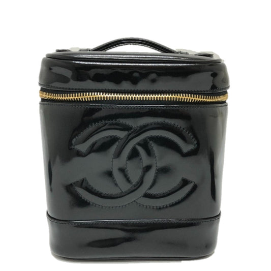 Chanel Black Patent Leather Handbag ()