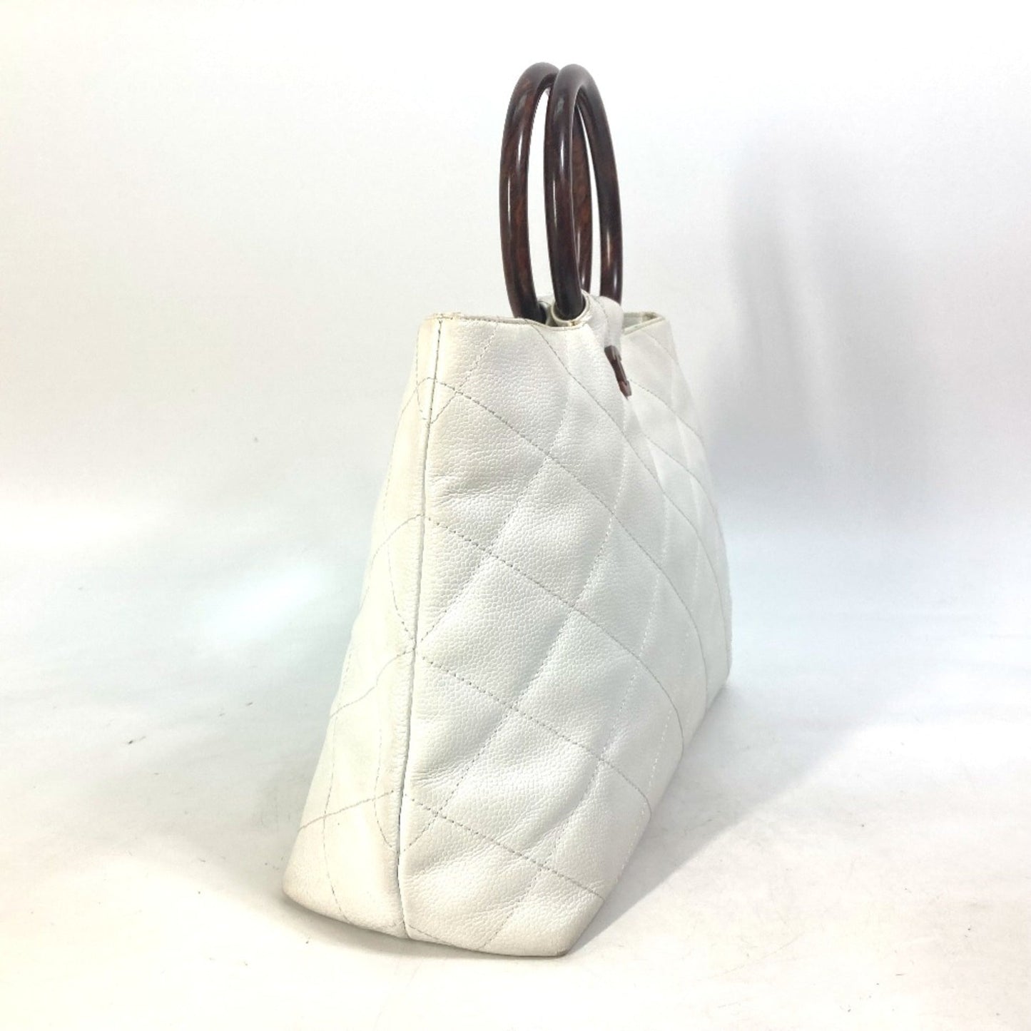 Chanel White Leather Handbag ()