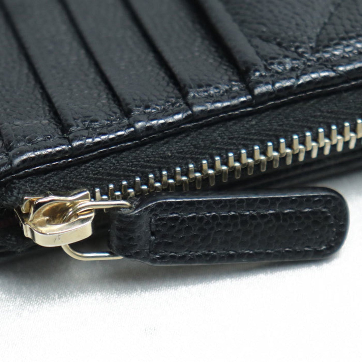 Chanel Black Grained Calfskin Coin Purse/Coin Case ()