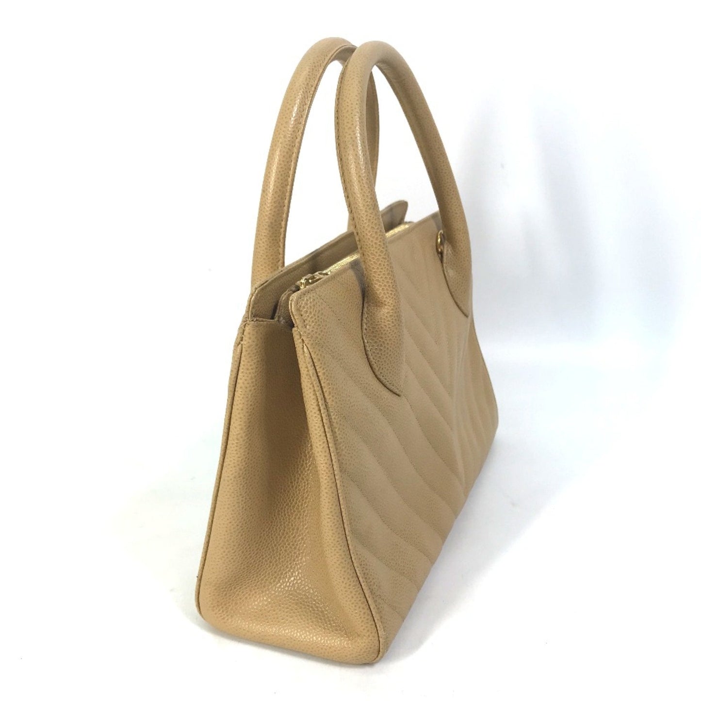 Chanel Beige Leather Handbag ()