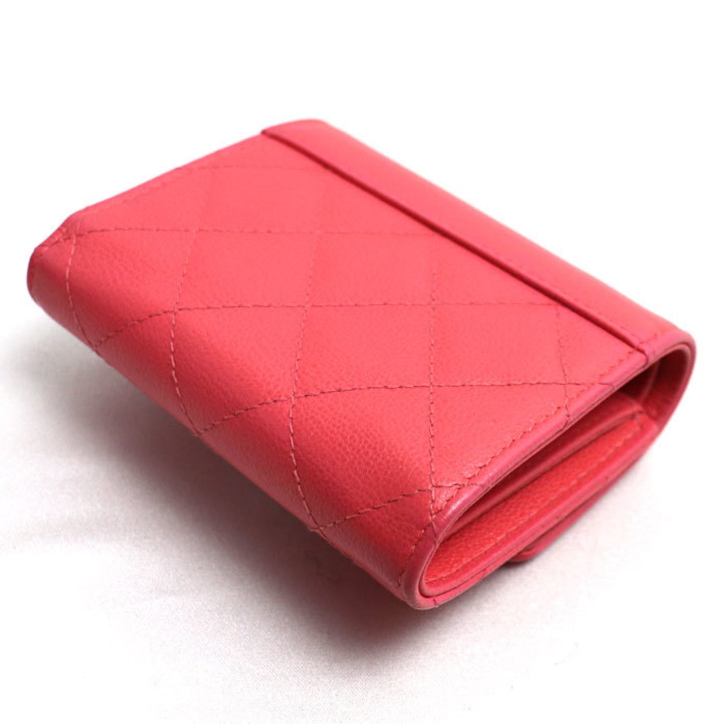 Chanel Pink Grained Calfskin Wallet (Tri-Fold) ()