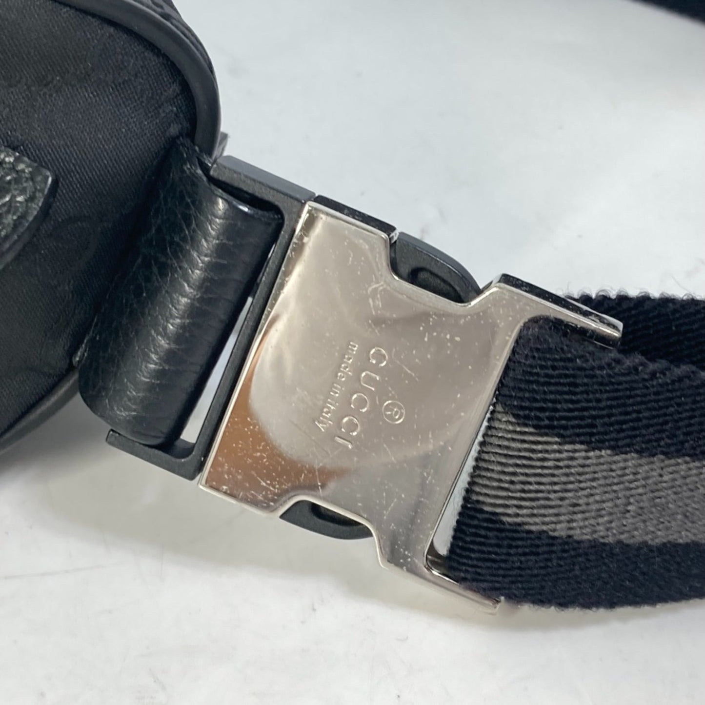 Gucci Black Cloth Other ()