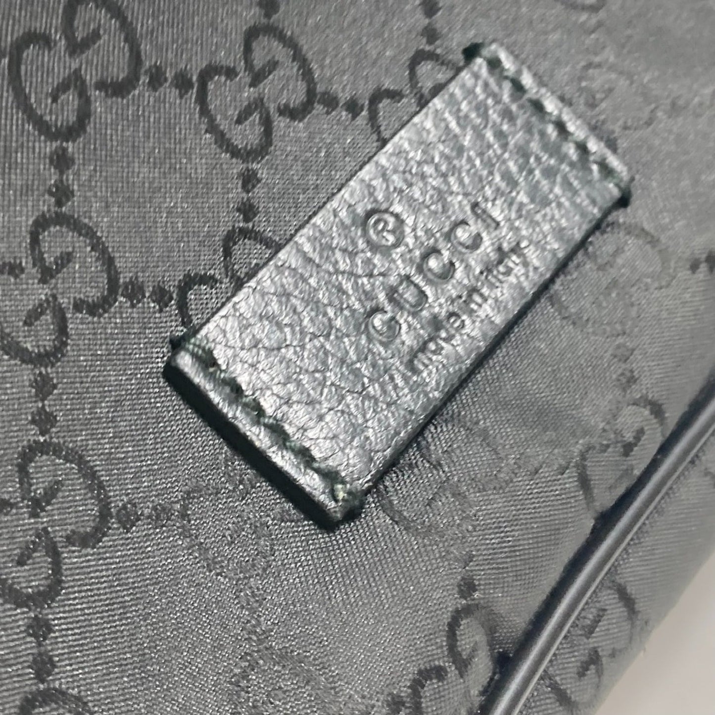 Gucci Black Cloth Other ()