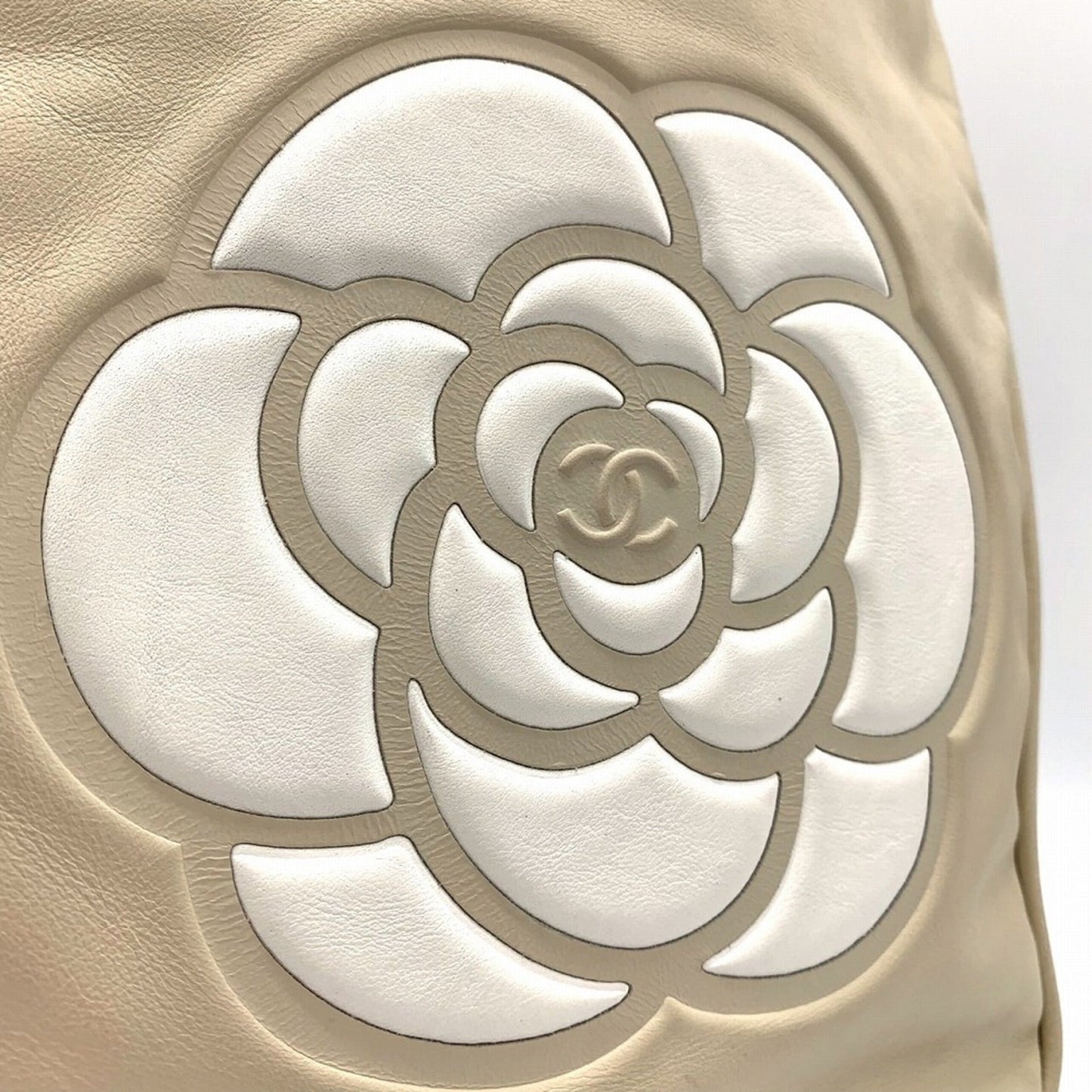 Chanel Beige Leather Shoulder Bag Tote Bag ()