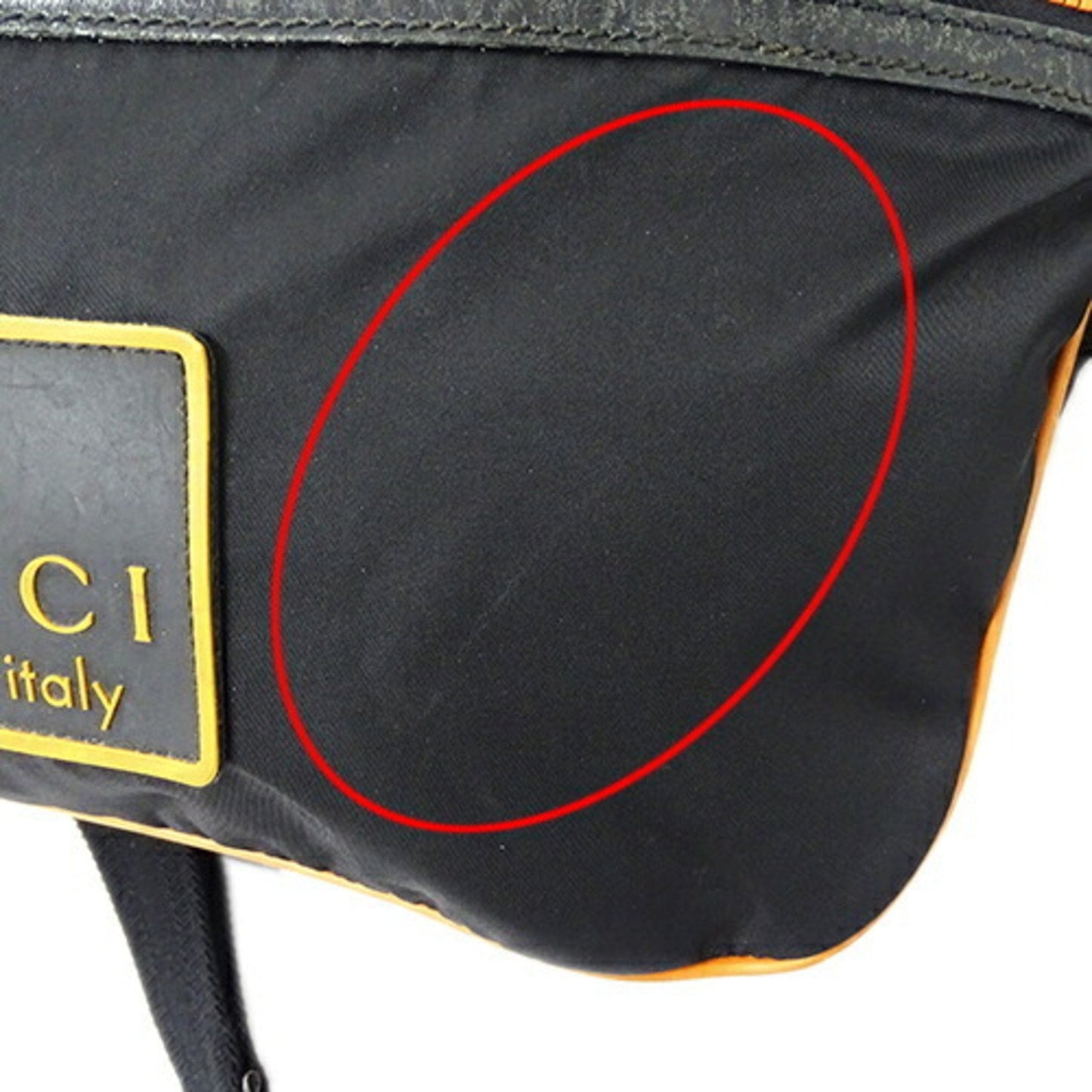 Gucci Black Nylon Sling Bag ()