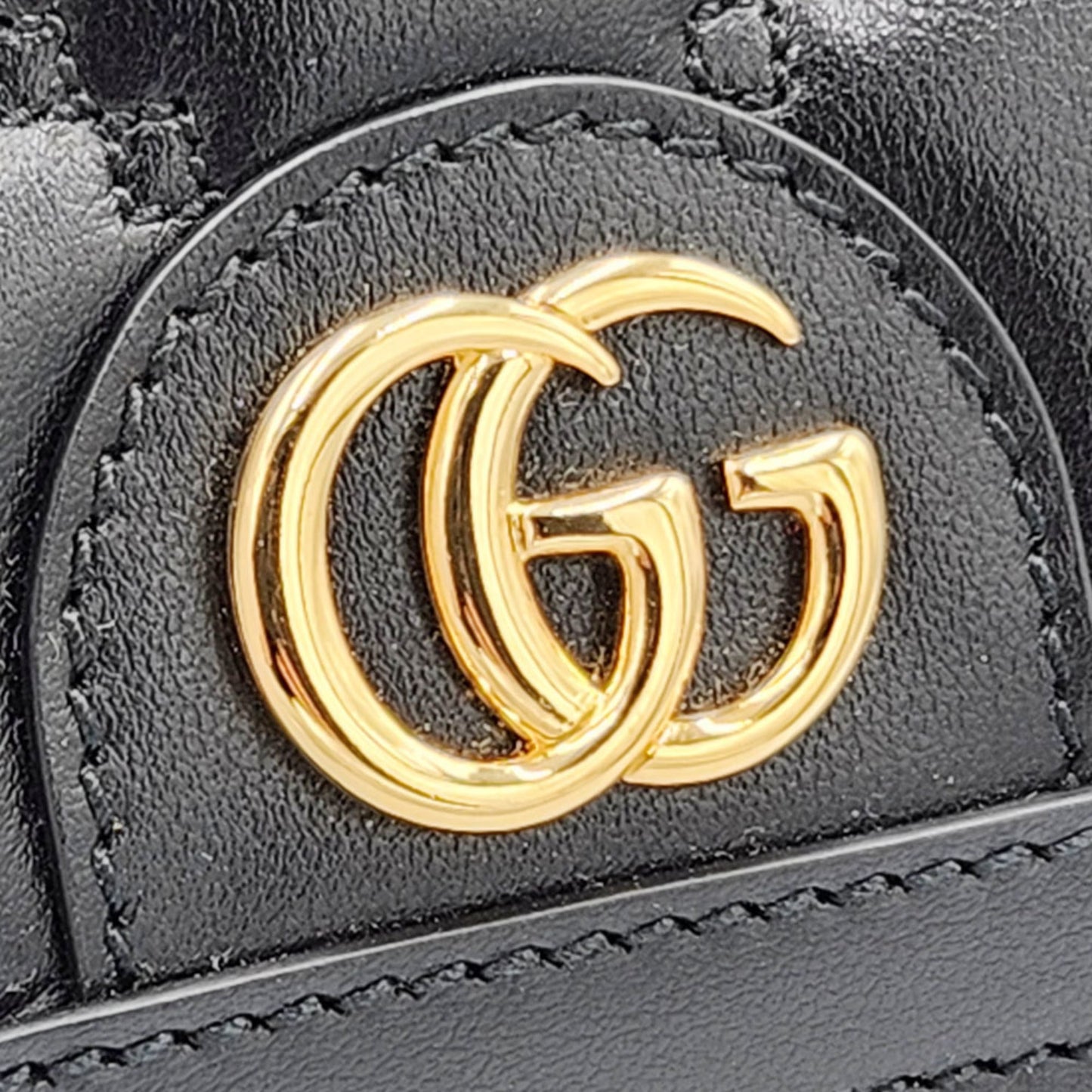 Gucci Black Leather Handbag Shoulder Bag ()