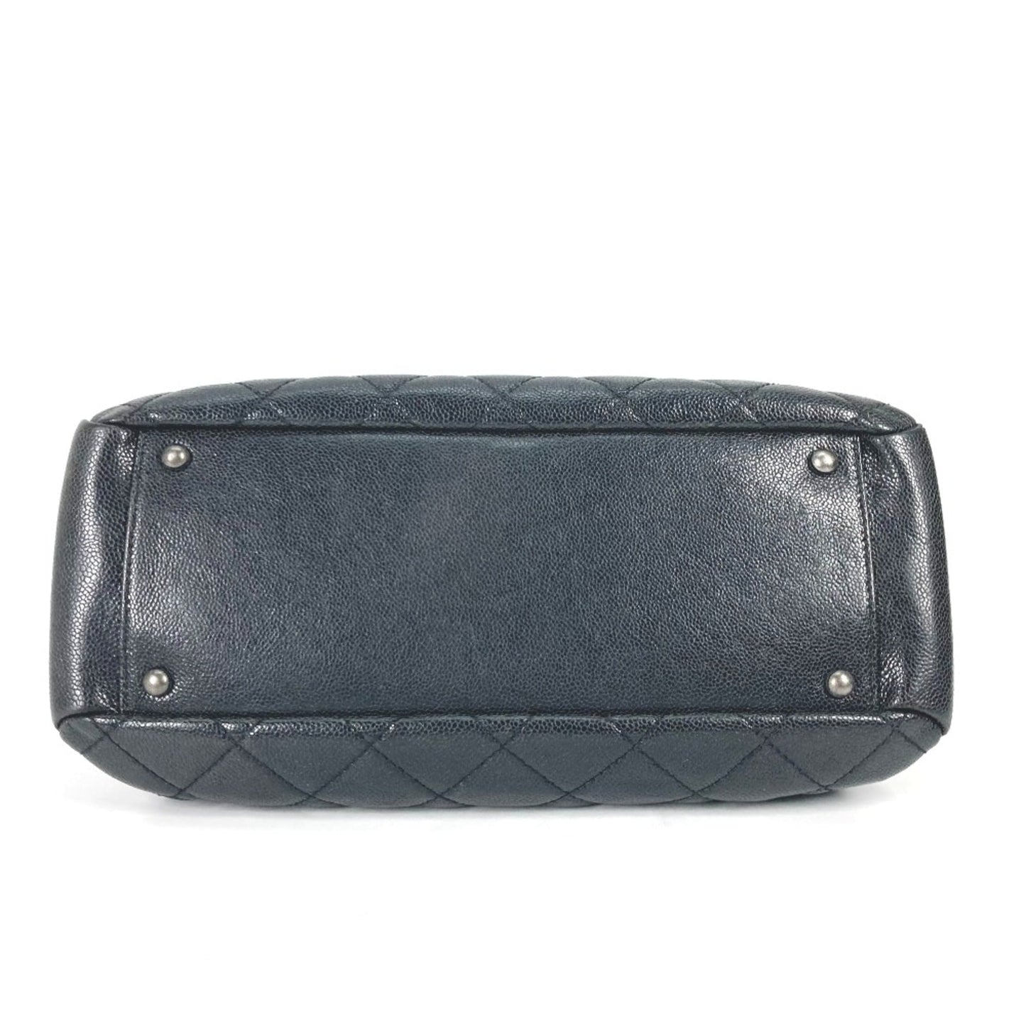 Chanel Black Leather Shoulder Bag ()