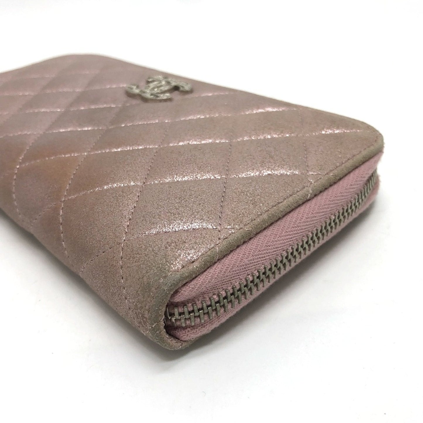 Chanel Pink Leather Long Wallet (Bi-Fold) ()