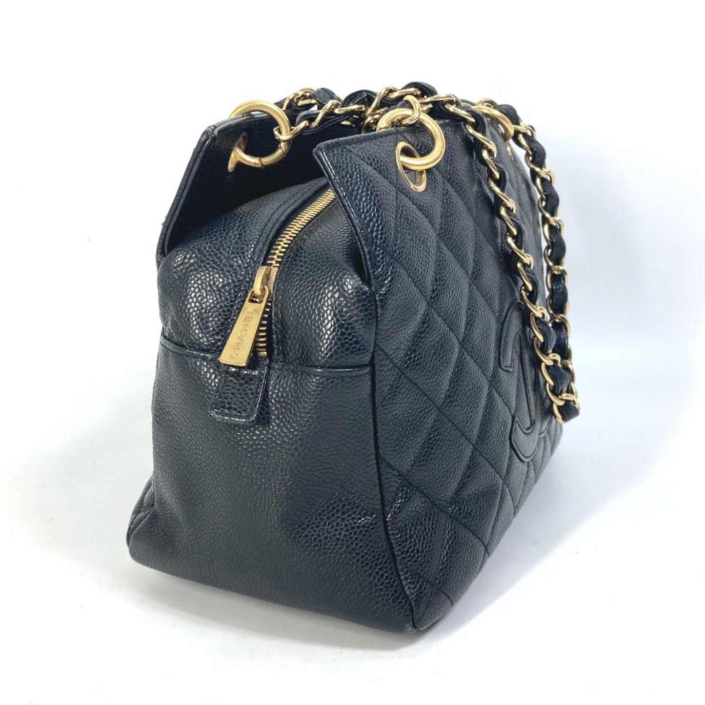 Chanel Black Leather Shoulder Bag ()