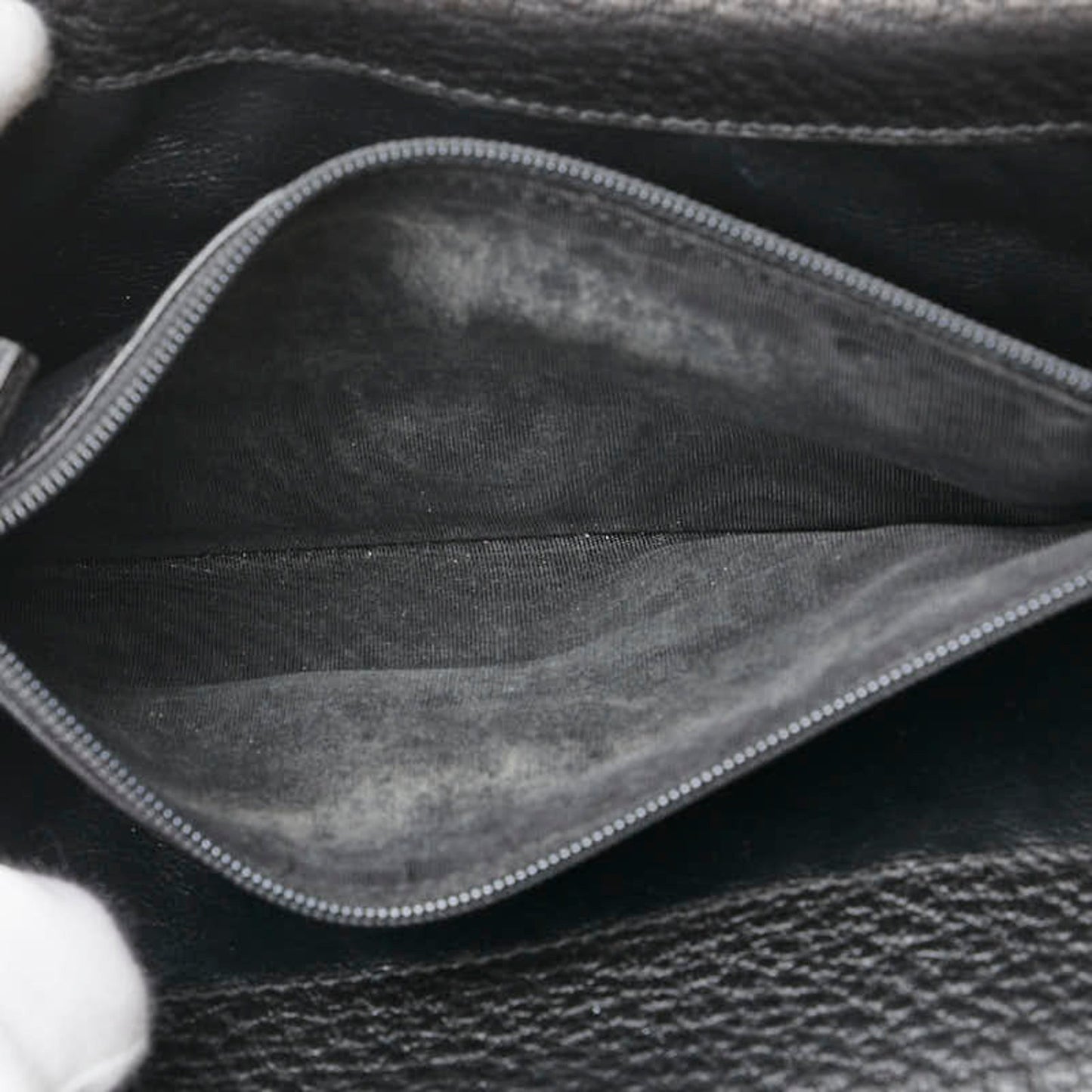 Gucci Black Leather Long Wallet (Bi-Fold) ()