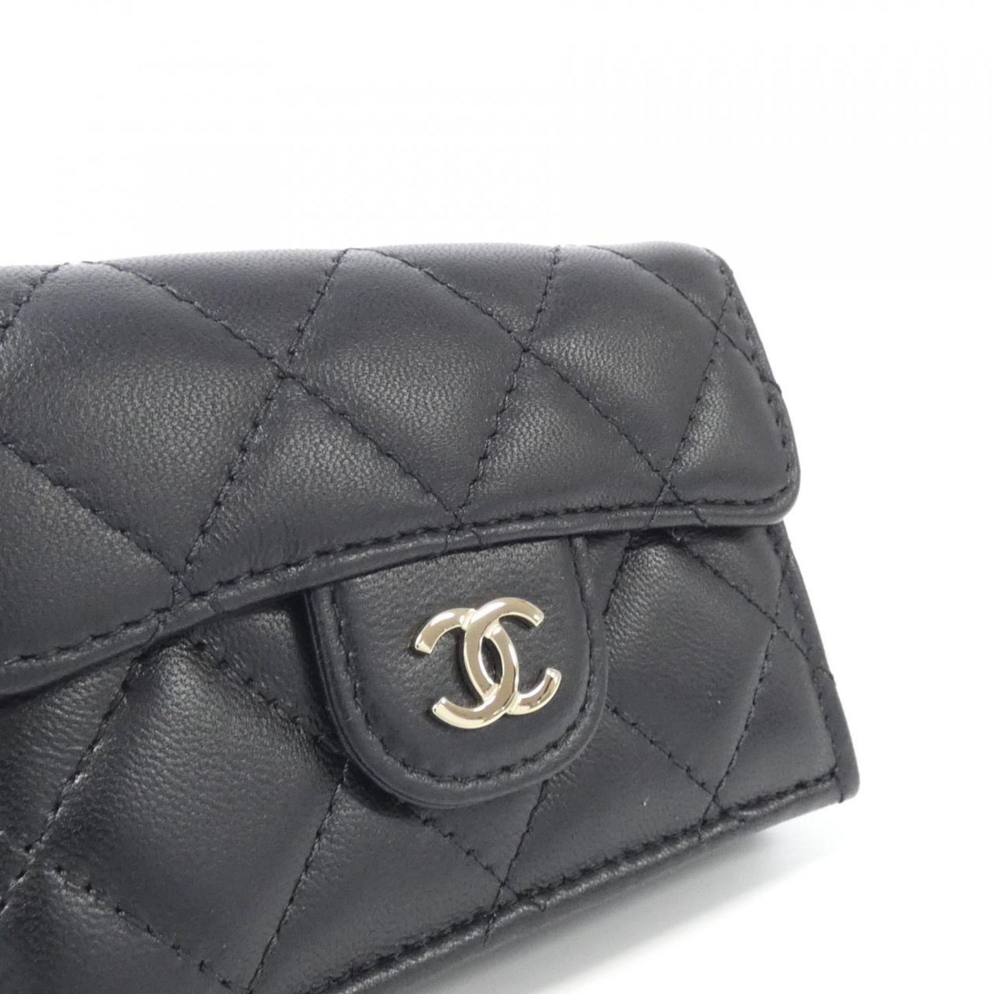 Chanel Black Bordeaux Leather Wallet (Bi-Fold) ()