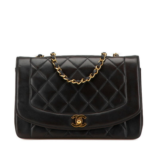 Chanel Black Leather Shoulder Bag ()
