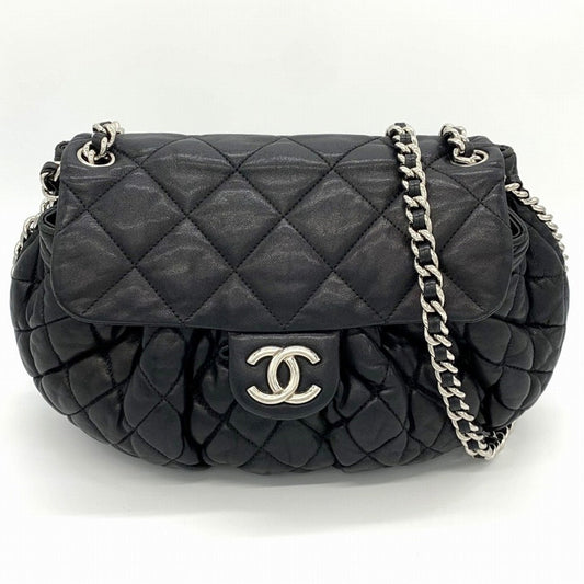 Chanel Black Leather Shoulder Bag ()
