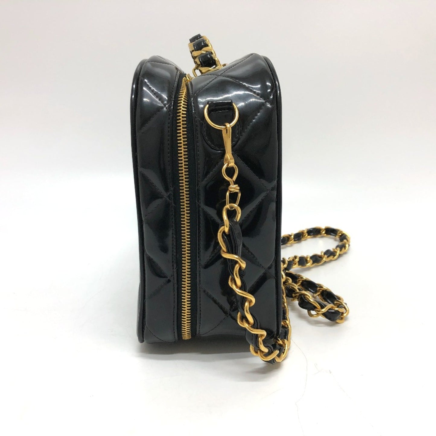 Chanel Black Patent Leather Handbag ()