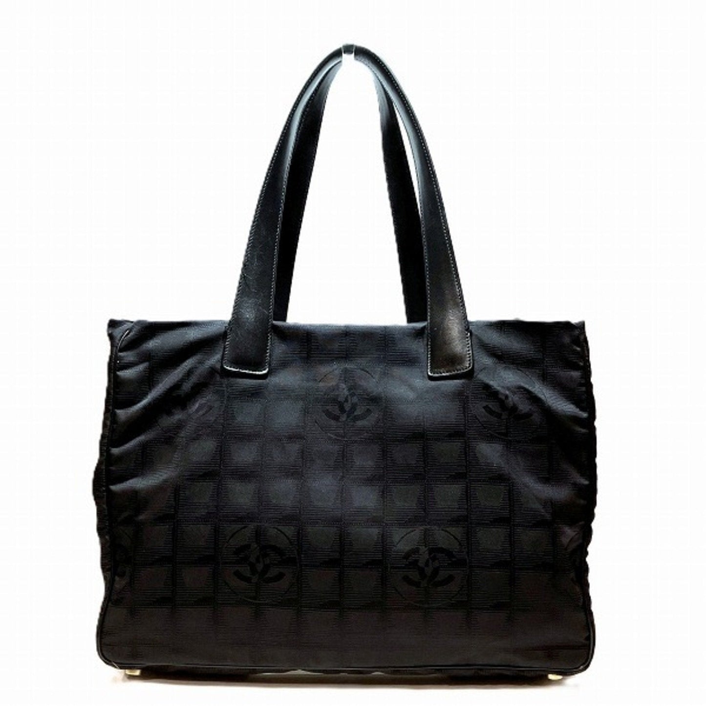 Chanel Black Nylon Shoulder Bag Tote Bag ()