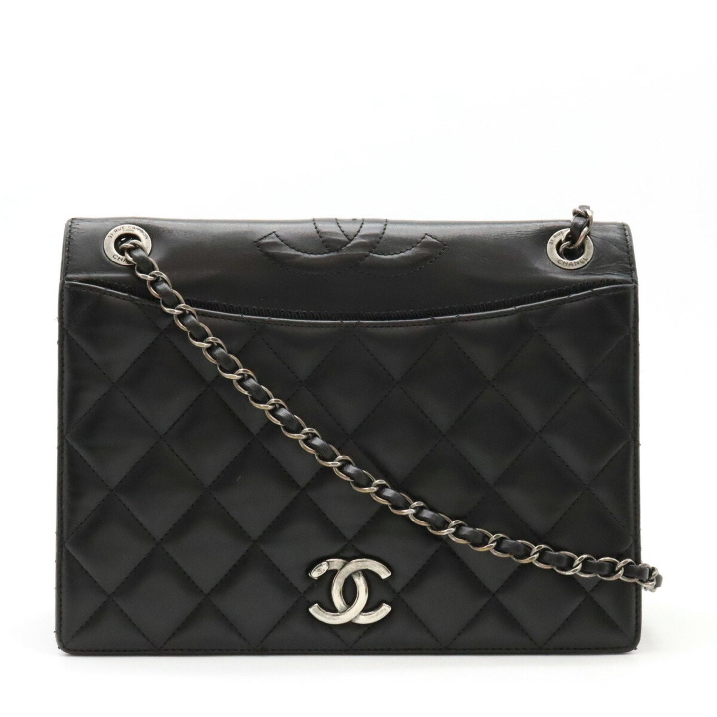 Chanel Black Leather Shoulder Bag ()