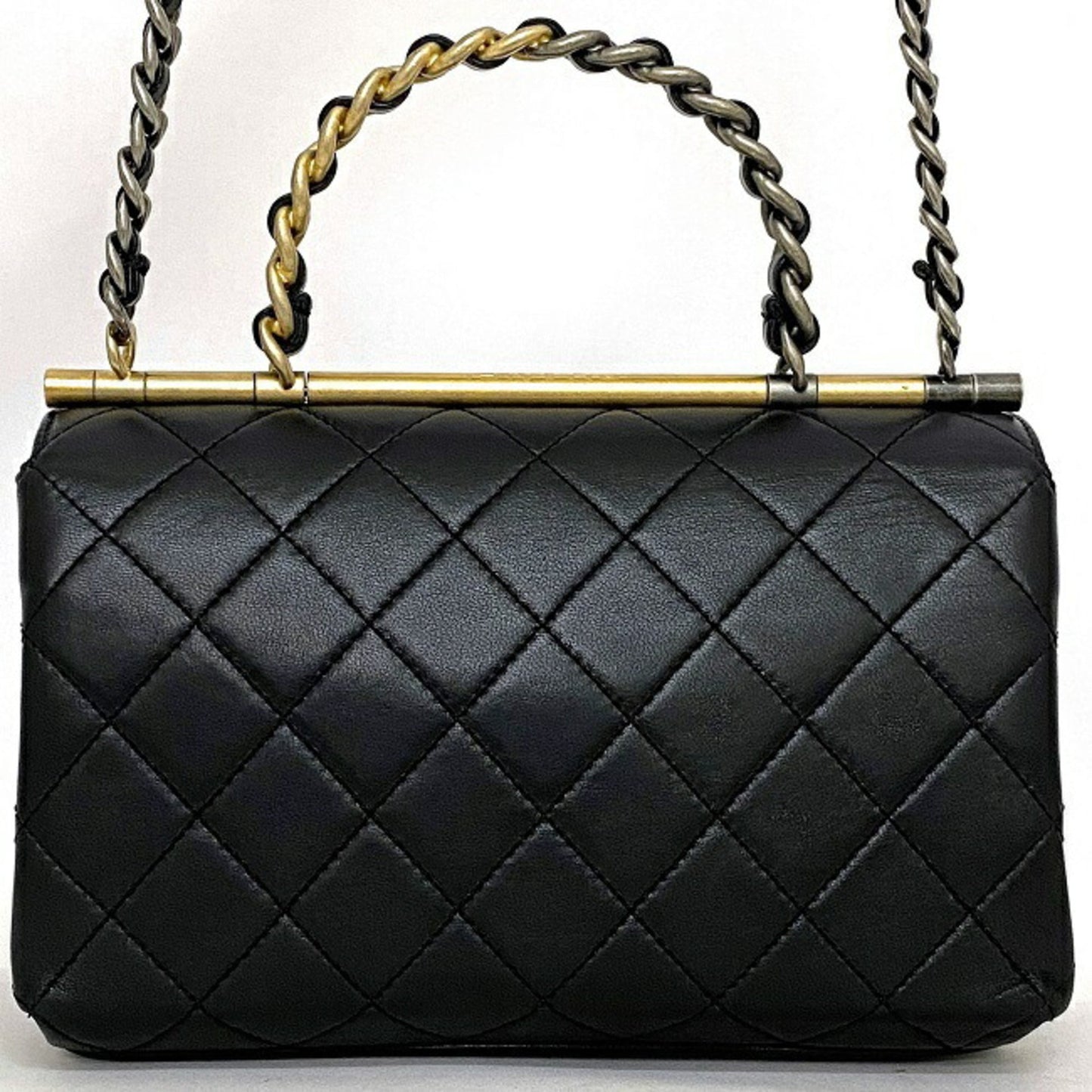 Chanel Black Leather Handbag ()