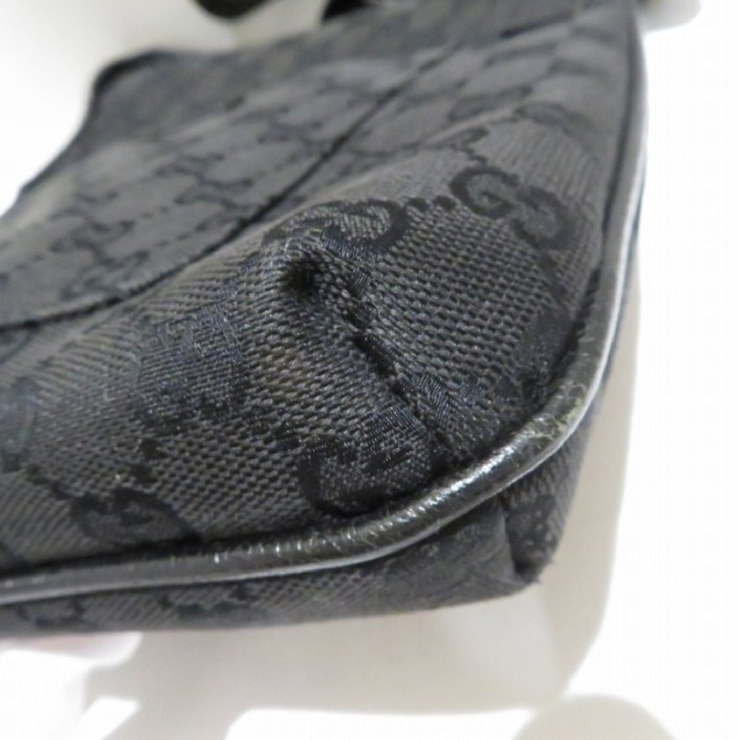 Gucci Black Gg Canvas Leather Shoulder Bag ()