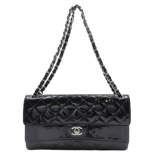 Chanel Black Patent Leather Shoulder Bag ()