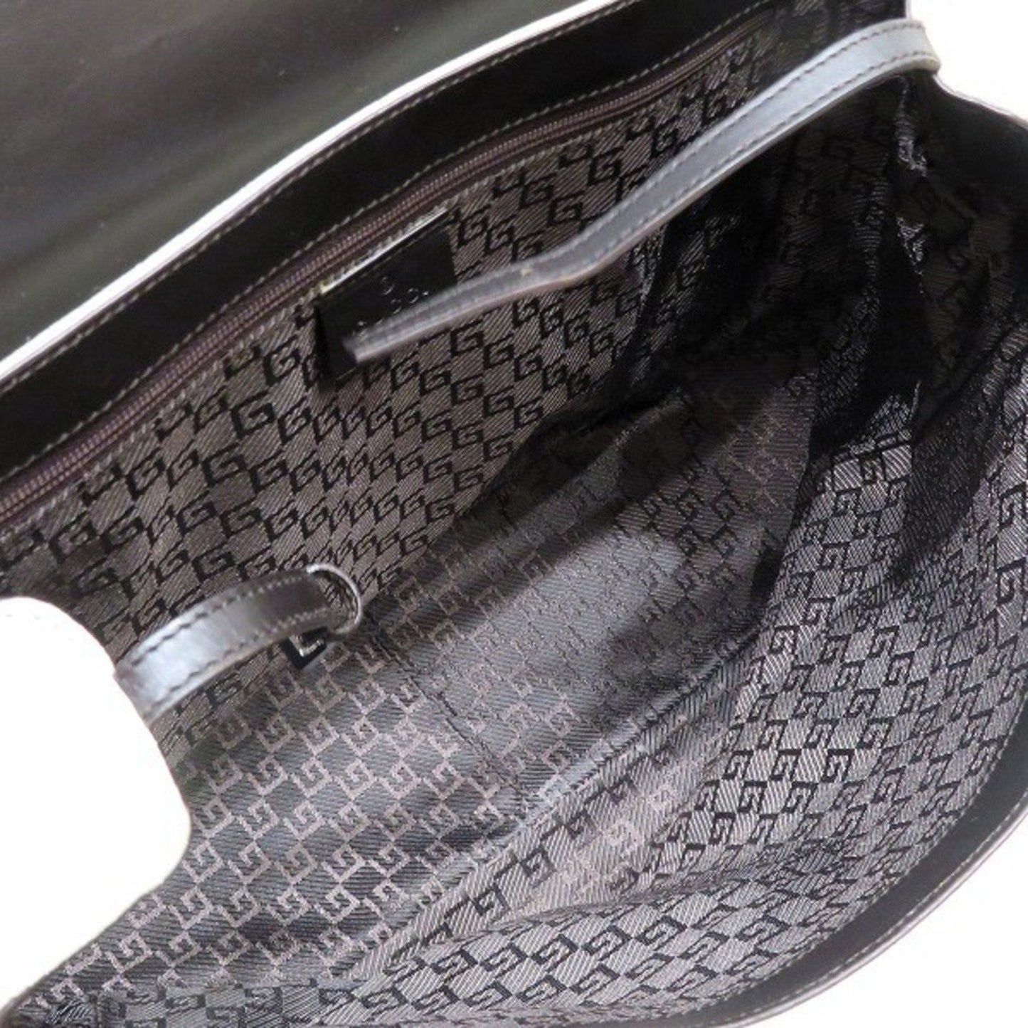 Gucci Ivory Suede Handbag ()