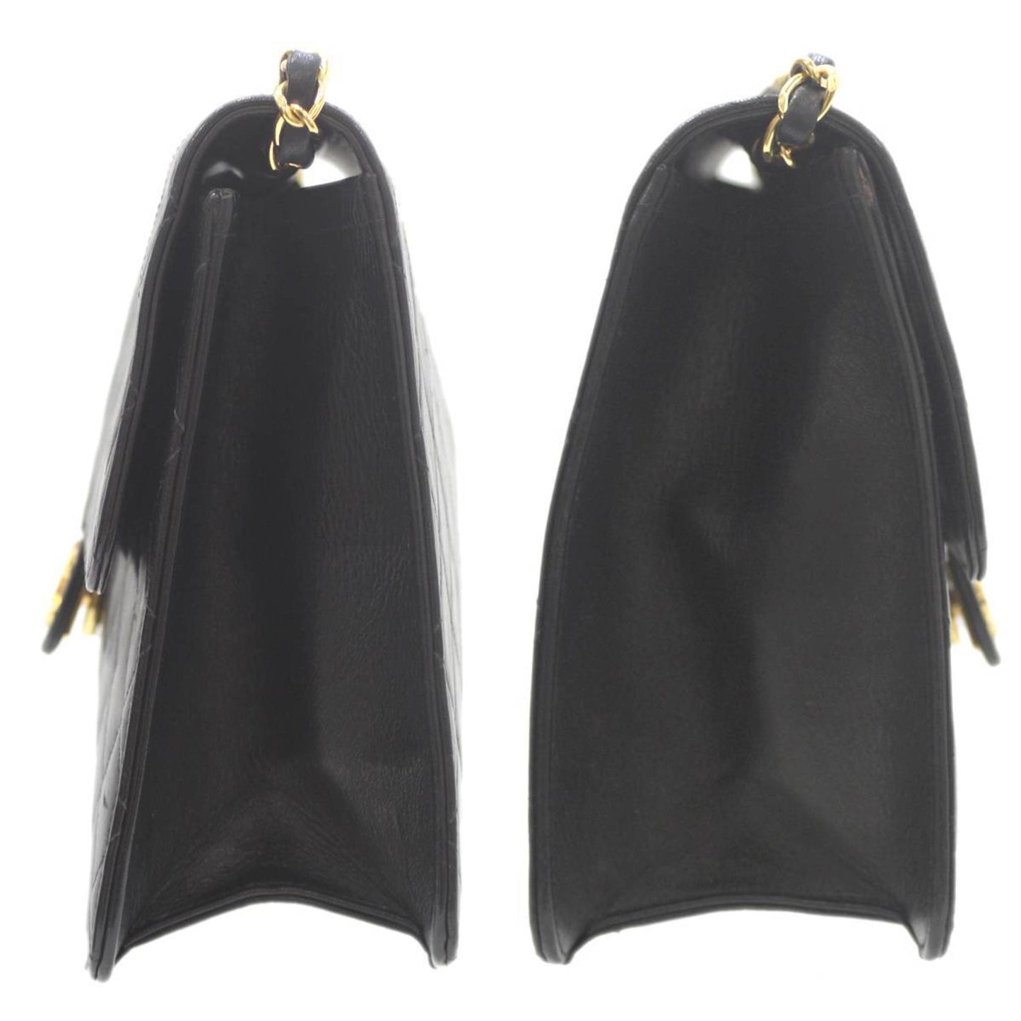 Chanel Black Leather Shoulder Bag ()