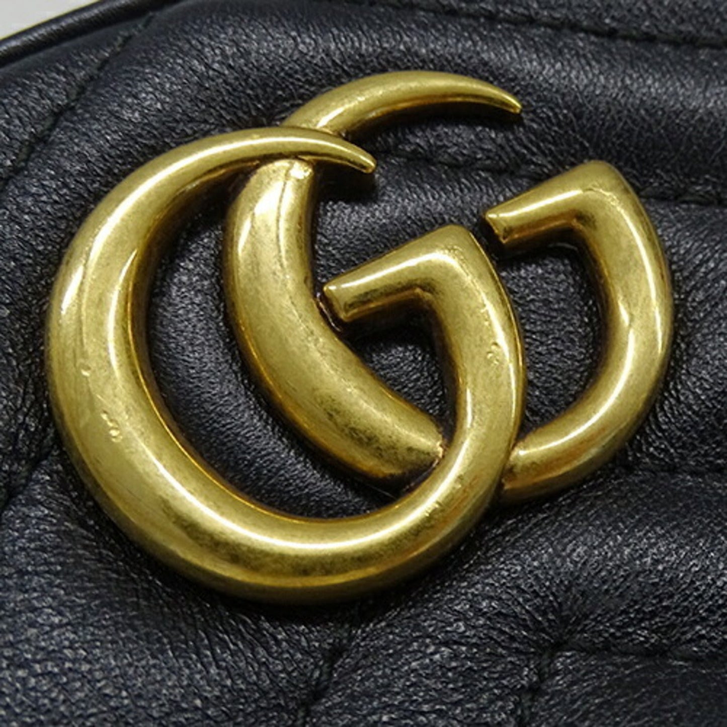 Gucci Black Leather Fanny Pack Sling Bag ()