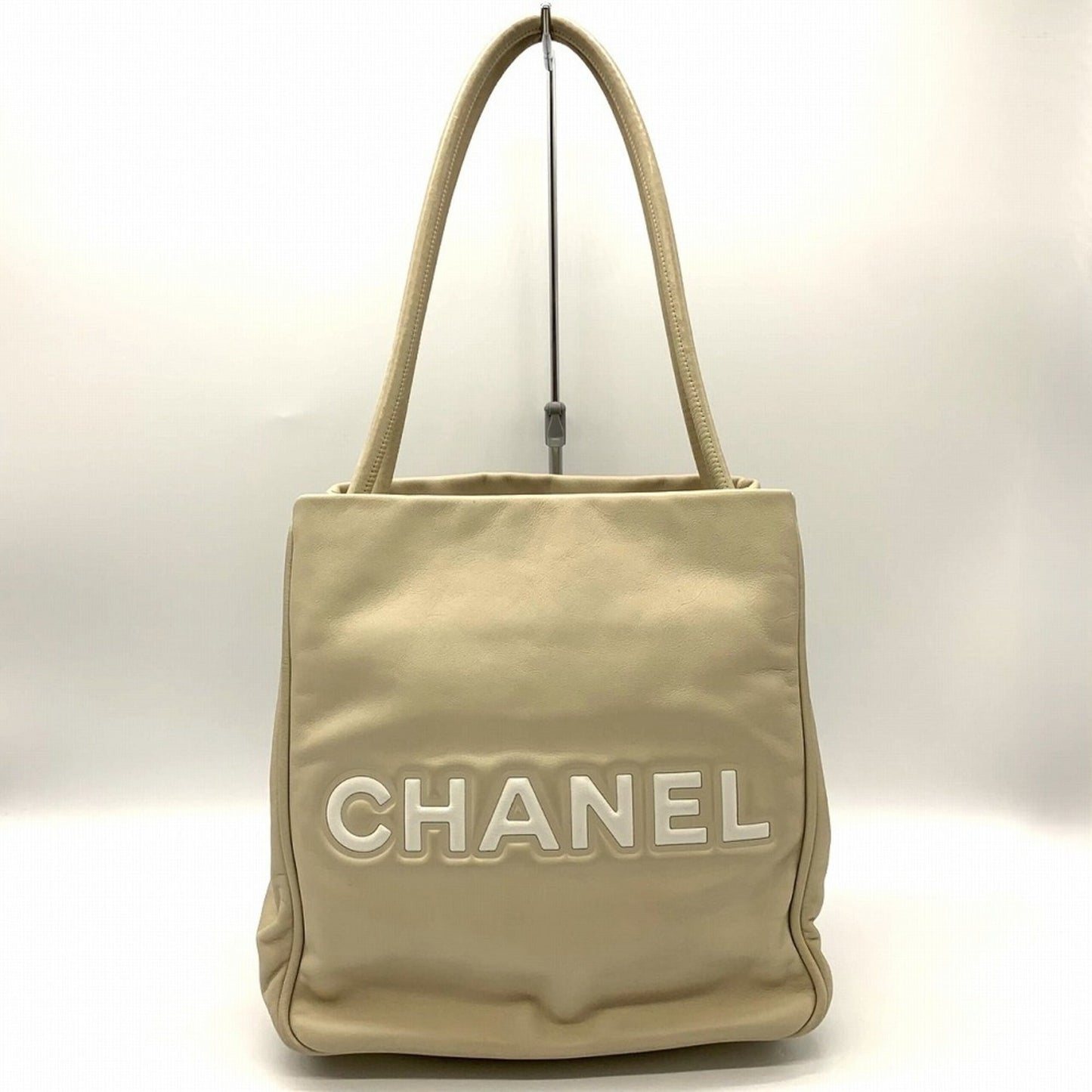 Chanel Beige Leather Shoulder Bag Tote Bag ()