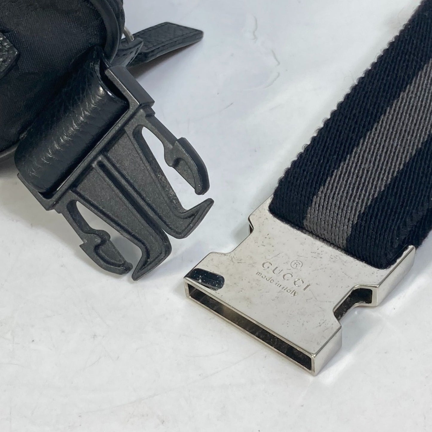 Gucci Black Cloth Other ()