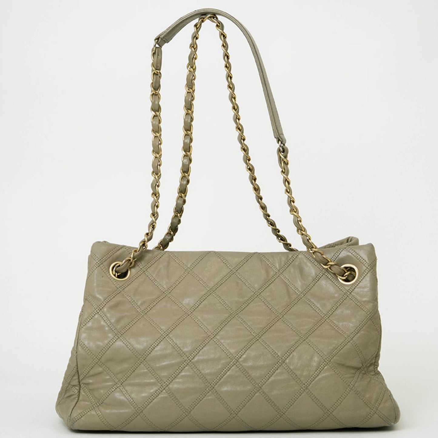 Chanel Beige Leather Shoulder Bag ()