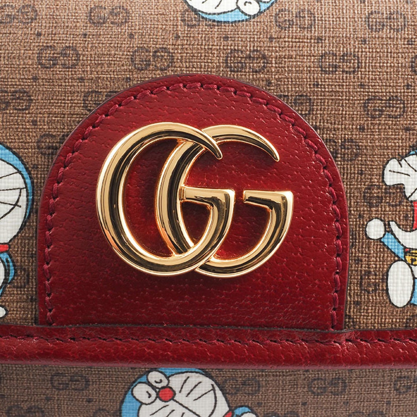 Gucci Beige Bordeaux Pvc Leather Sling Bag ()