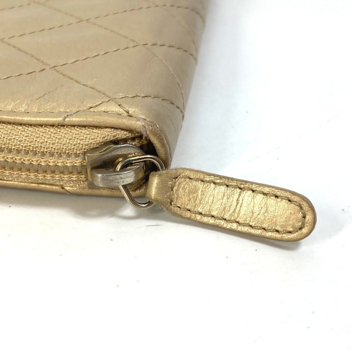Chanel Gold Leather Long Wallet (Bi-Fold) ()