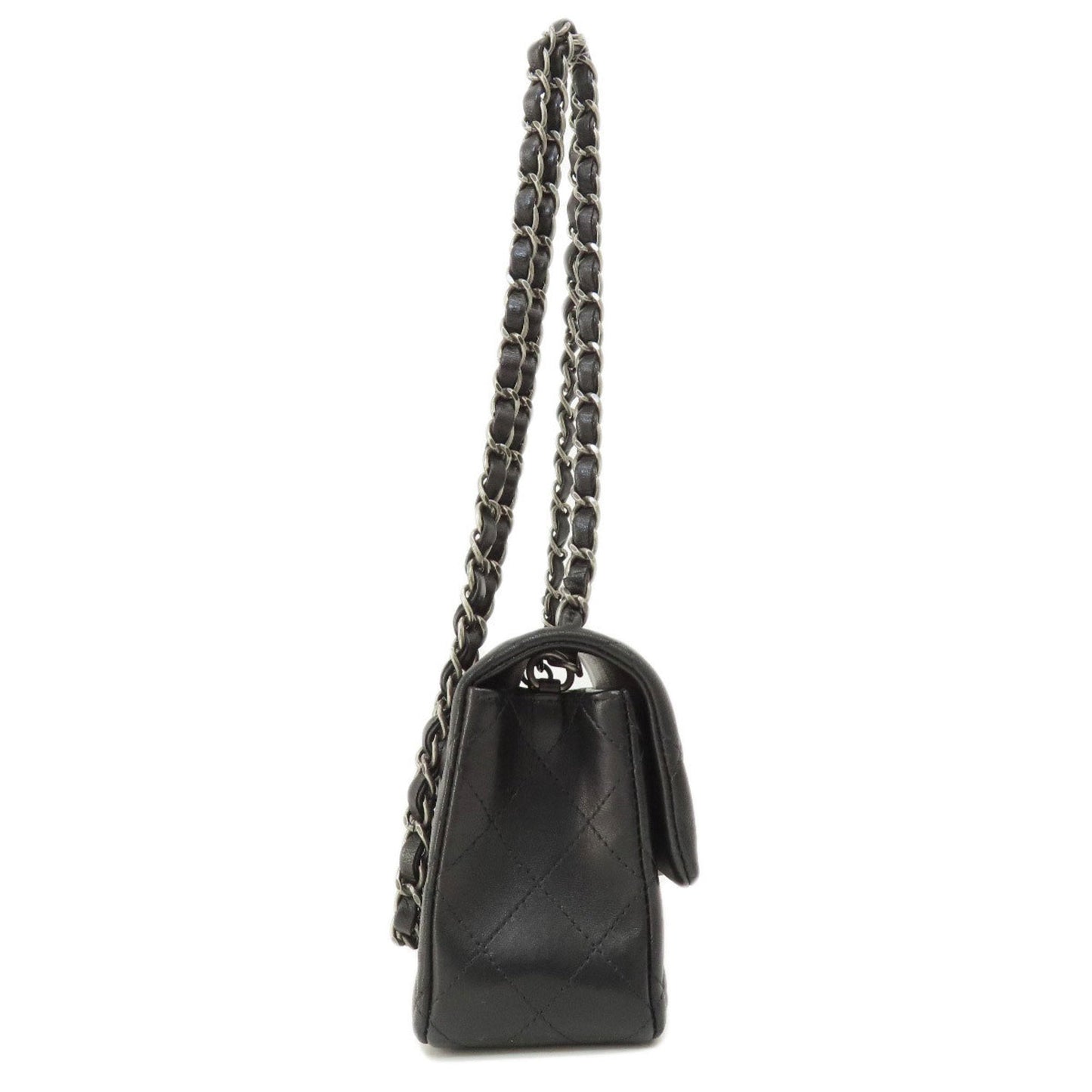 Chanel Black Leather Shoulder Bag ()