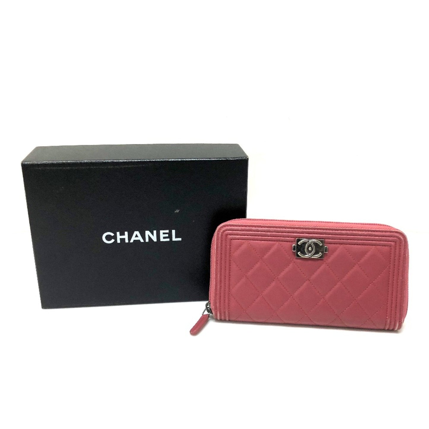 Chanel Pink Leather Long Wallet (Bi-Fold) ()
