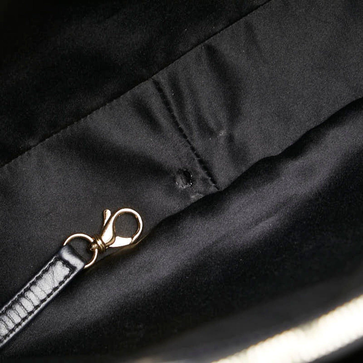 Chanel Black Caviar Leather Shoulder Bag Tote Bag ()