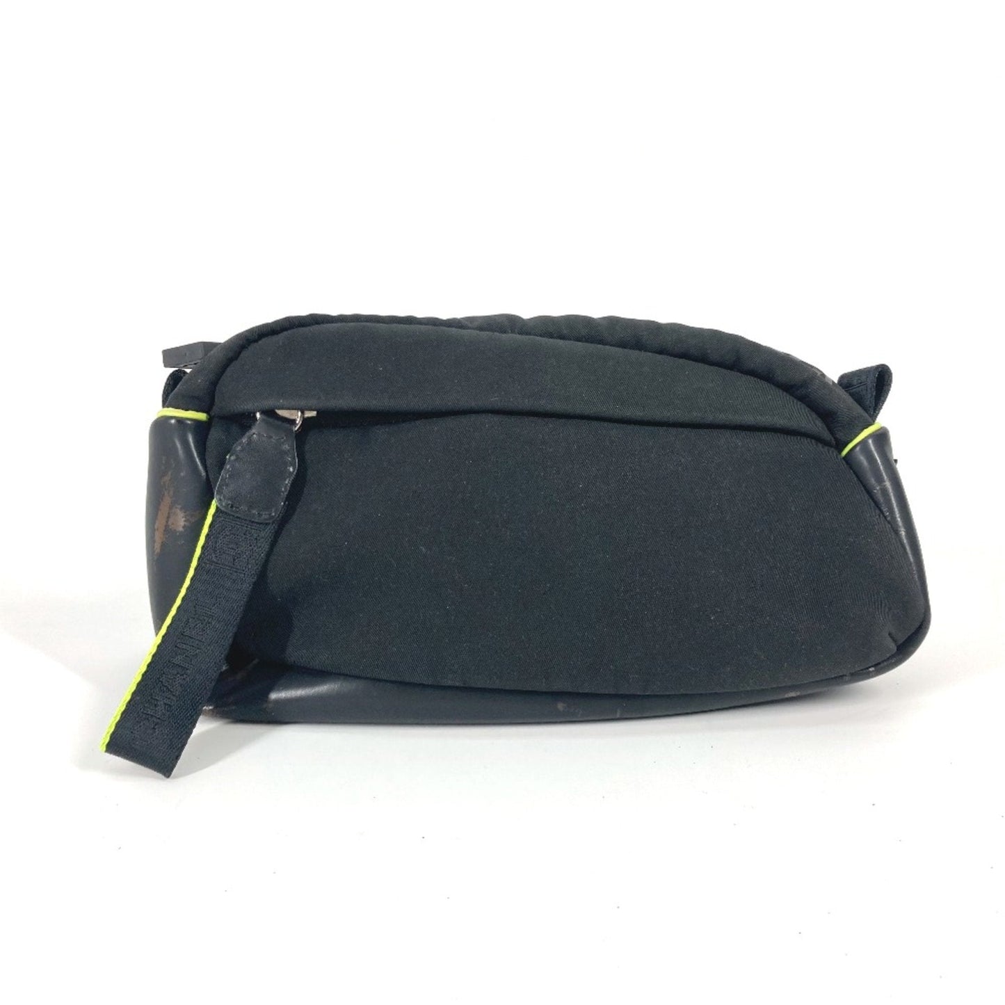 Chanel Black Cloth Pouch ()