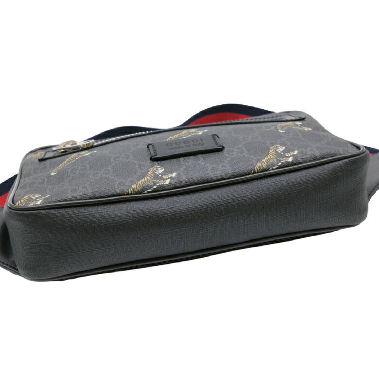 Gucci Black Gg Supreme Canvas Leather Sling Bag ()