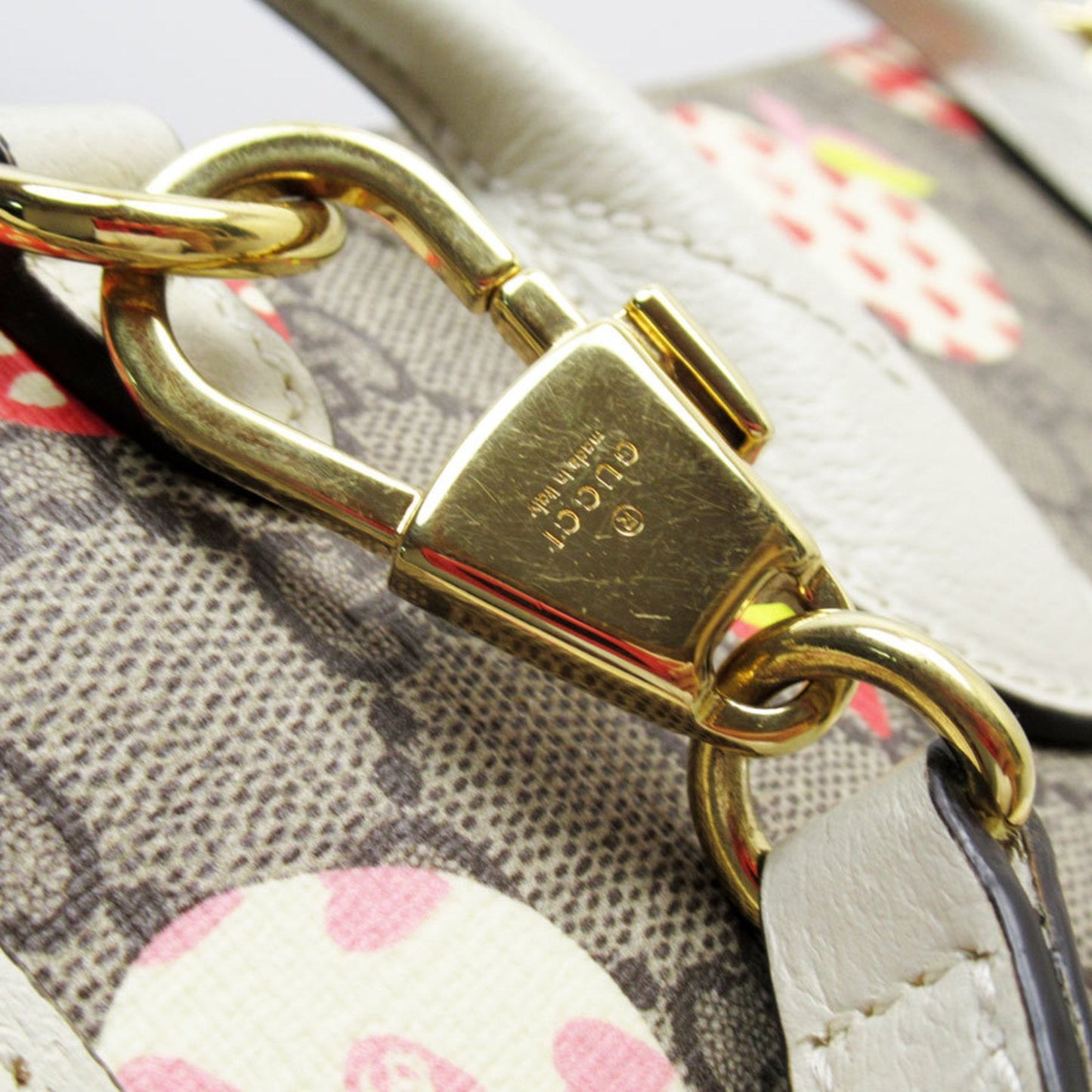 Gucci Brown Ivory Gg Supreme Handbag Shoulder Bag ()