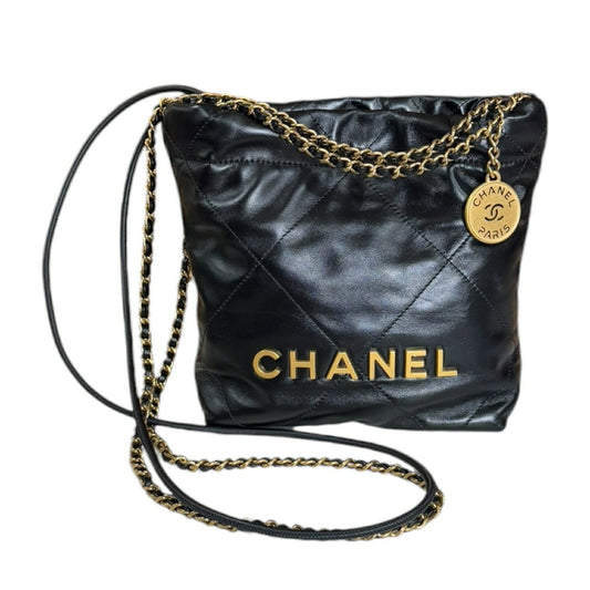 Chanel Black Handbag Shoulder Bag ()
