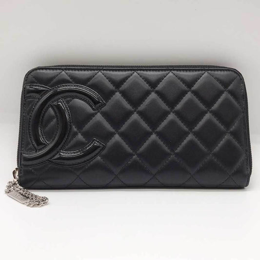 Chanel Black Leather Wallet (Bi-Fold) ()