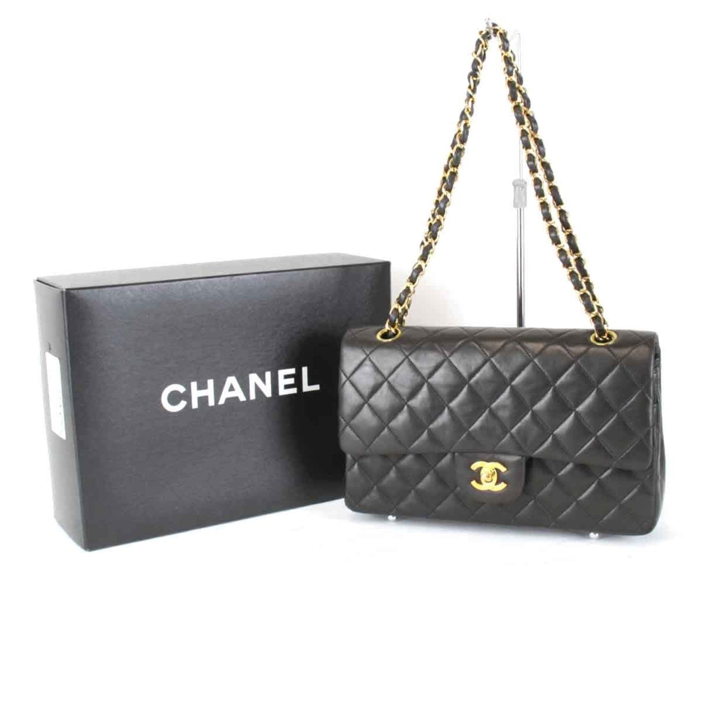 Chanel Black Leather Shoulder Bag ()