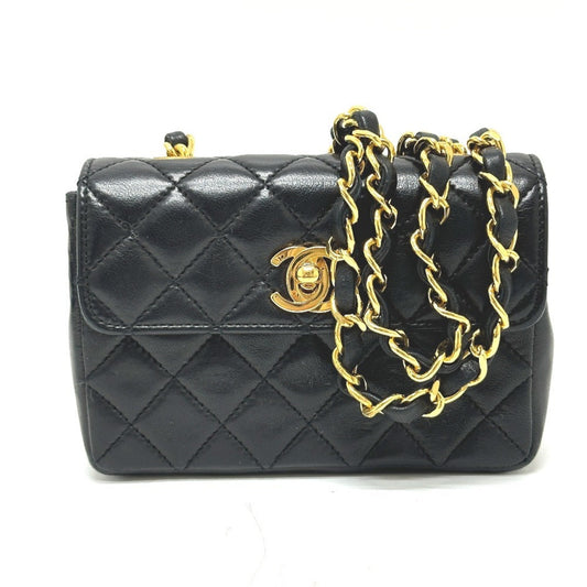 Chanel Black Leather Shoulder Bag ()